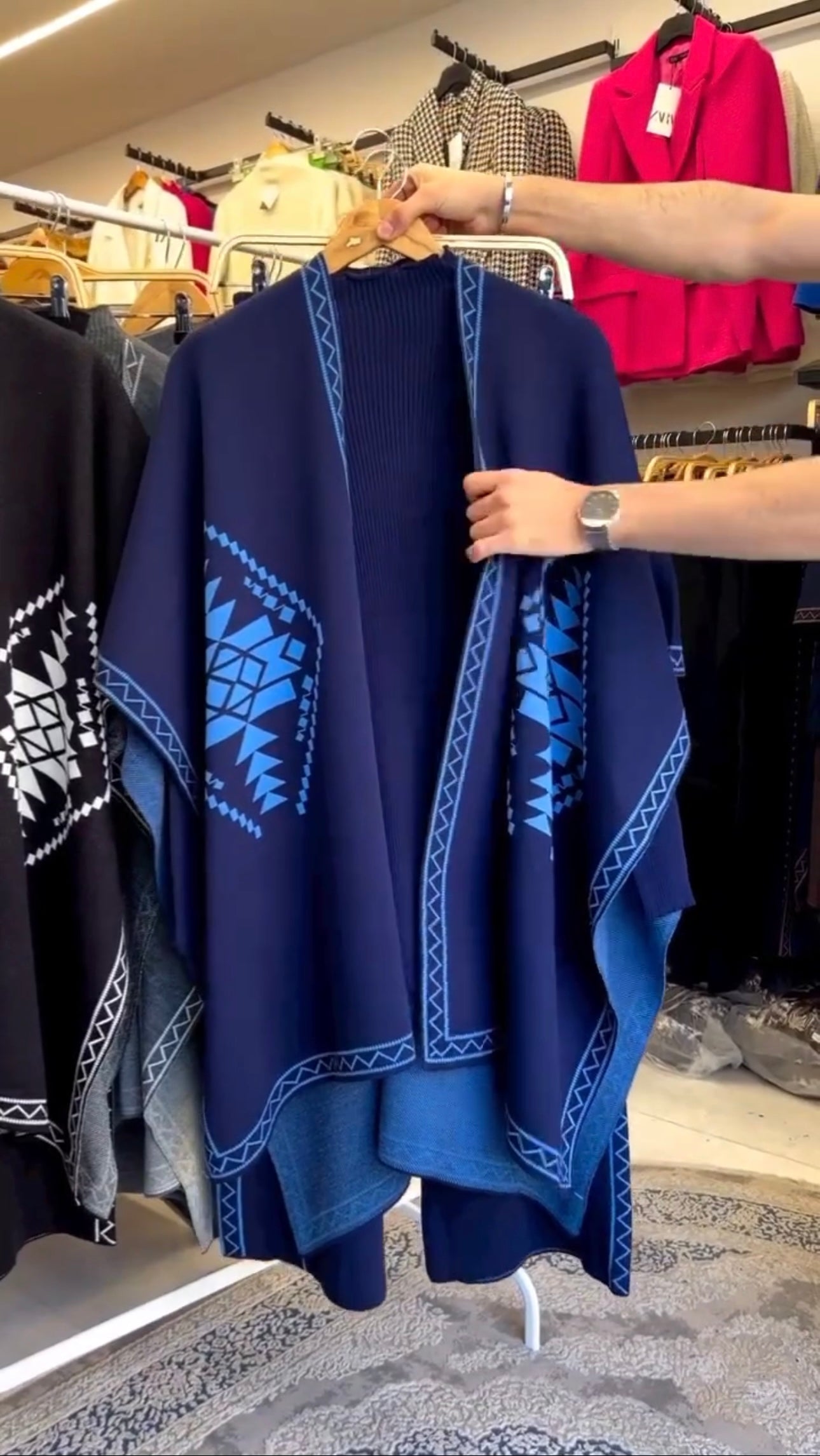 ZCc-30 READY TO WEAR WINTER 3 PIECE FLEECE SUIT CAPE SHAWL HIGH NECK & TROUSER